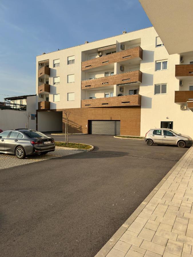 City Rent 1 Eszék Kültér fotó